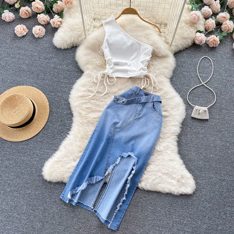 

2025 women women chic lace up sloping shoulder vestidos Irregular fringed split denim skirt temperament two-piece set