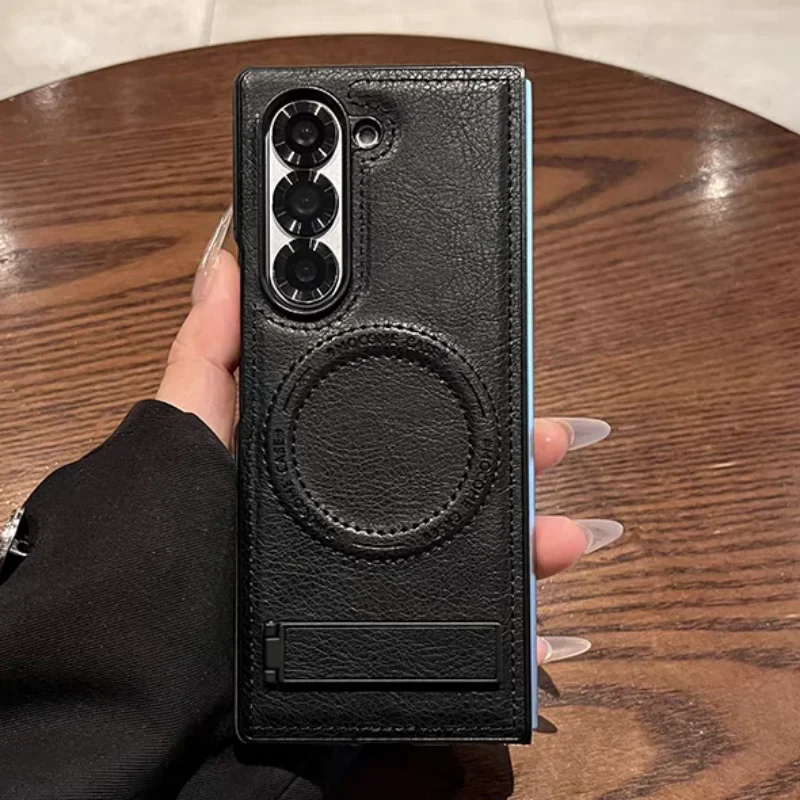Retro Leather Hidden Tripod Phone Case For Samsung Galaxy Z Fold 8 Ultra 7 6 5 4 3 Magnetic Charging Lens Fall Proctetion Cover