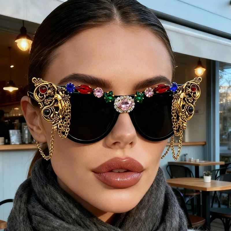 

Trendy Luxury Retro Oversized Cat Eye Colorful Rhinestone Sunglasses Women Exaggerated Metal Chain Vintage Shades Party Eyewears