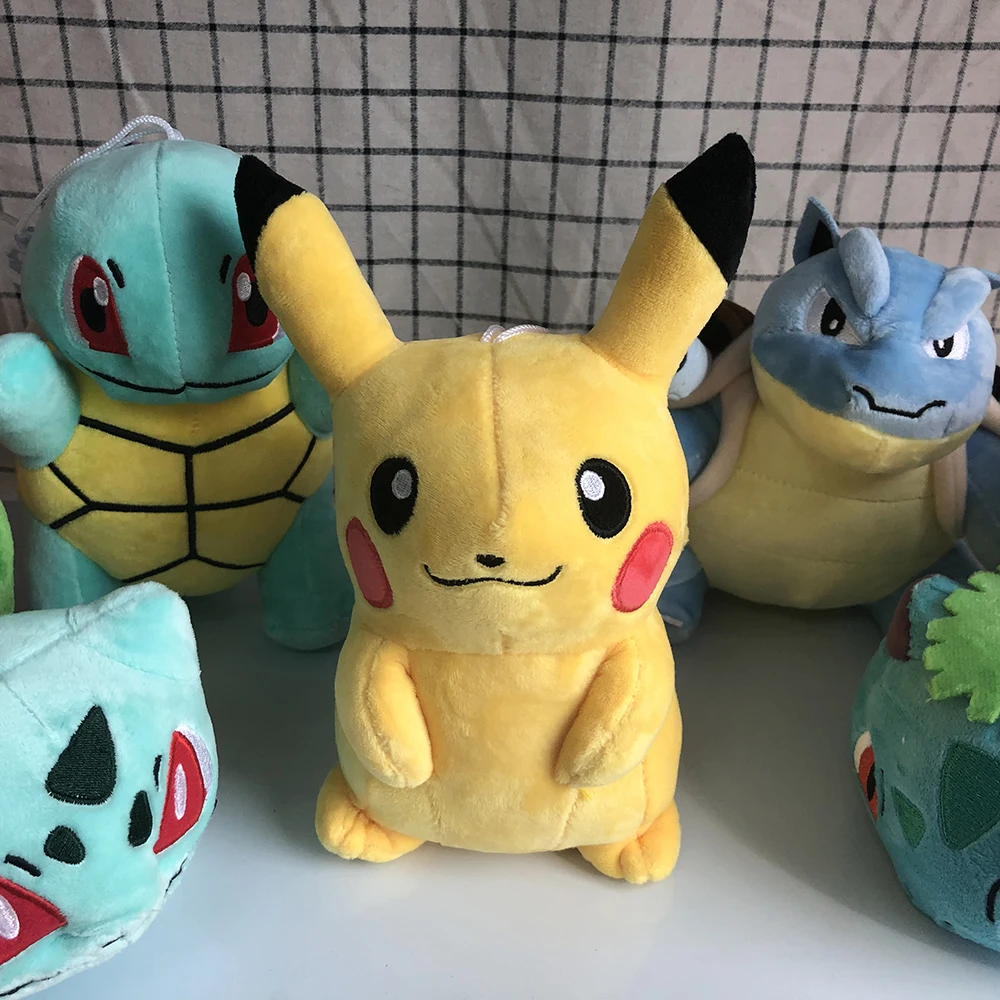 Pokemon Pikachu Peluche Squirtle Bulbasaur Charmander Peluche Blastoise Togepi Gengar Spheal Chikorita Peluches juguetes pasatiempos muñeca