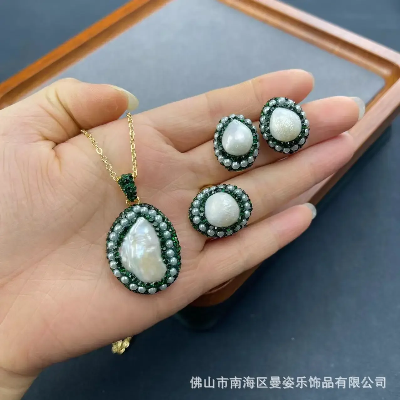 Natural Baroque Pearl Jewelry Three-piece Personalized Original Design French Vintage Fashion Live Jewelry