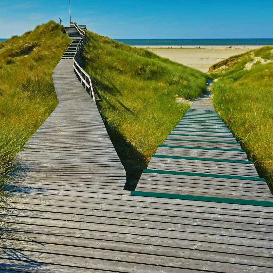 

12.3 inch Car Radio For Ferrari FF 2011- 2016 Wirreless Carplay GPS Android 15 Car Multimedia Player Car Navigation HD Screen