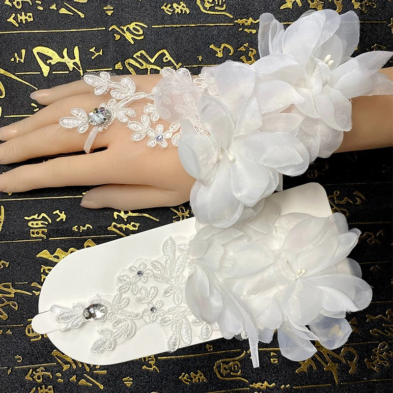 

Bridal Wedding Dress Gloves Flower Hollow out Lace Hook Finger Short Gloves Girl Performance Dance Accessories