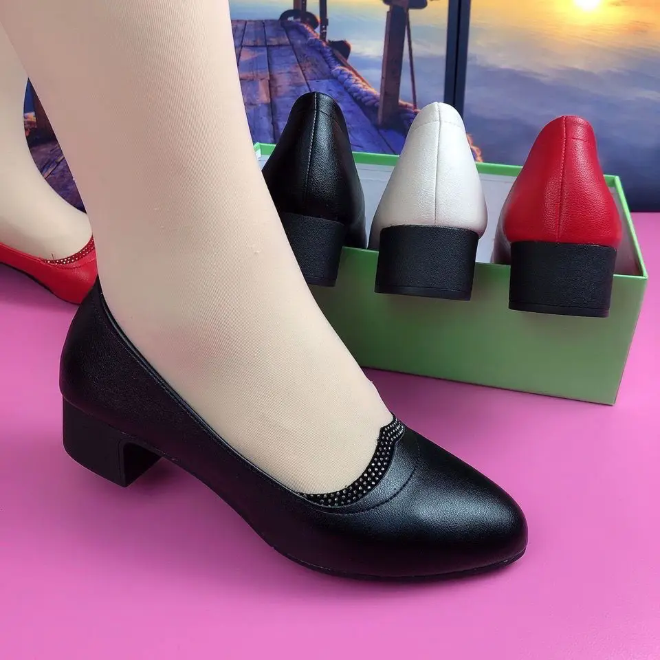 Woman Pumps Red Formal Moccasins Shoes for Women Chunky Heels Block Heel Designer Luxury Comfortable 2025 Fashion Elegant Style