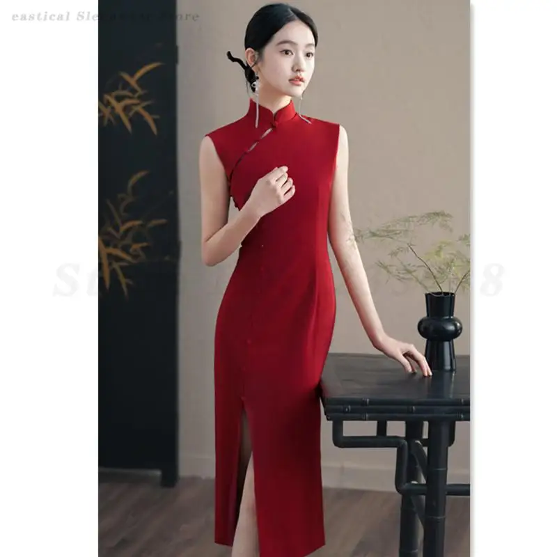 

Red Engagement Cheongsam Wedding Bride Toast Clothes Sexy Sleeveless Slit Qipao Retro Evening Party Gown Improved Cheongsam