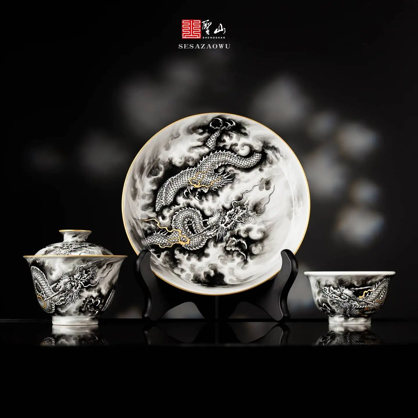 Sacred Mountain Jingdezhen Pastel Hand-Painted Ceramic Set Lid, Chinese-Style Handmade Tea Bowl With Lid