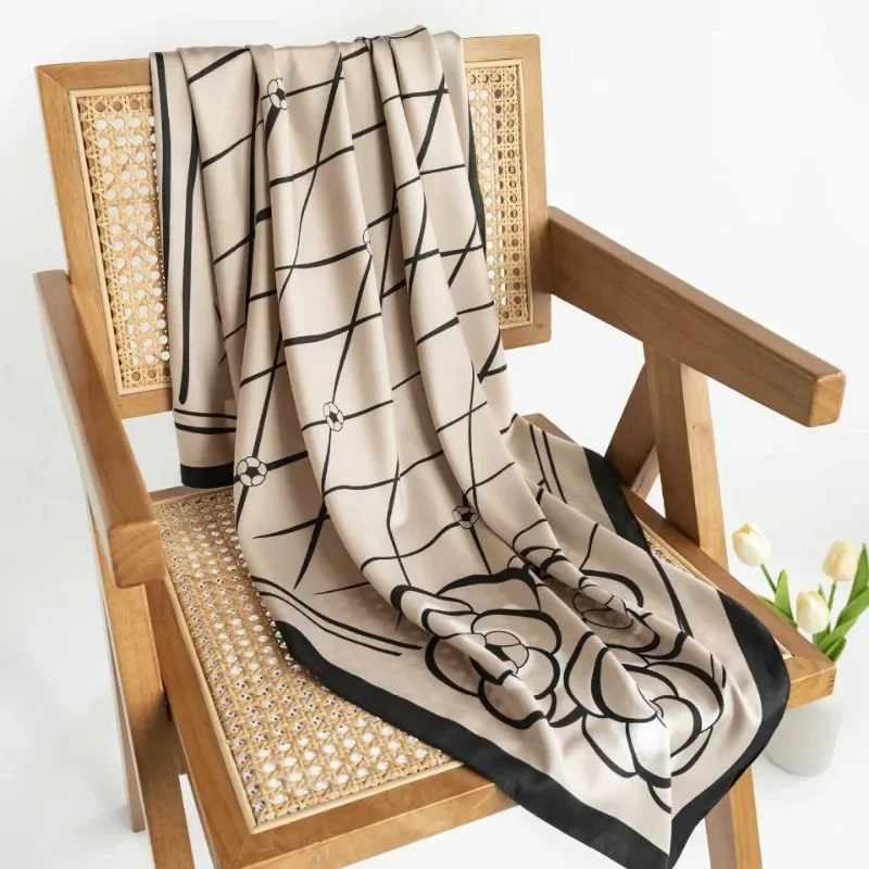 90*90 سنتيمتر الأزياء محاكاة وشاح حريري المرأة الربيع مباراة قميص مطبوعة أوشحة مربعة صغيرة المهنية الملابس والاكسسوارات