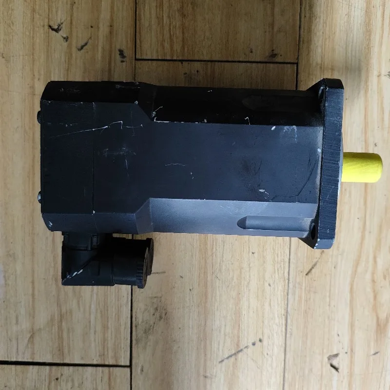 KEB Servo Motor C1.SM.500-34B0 in Good Condition