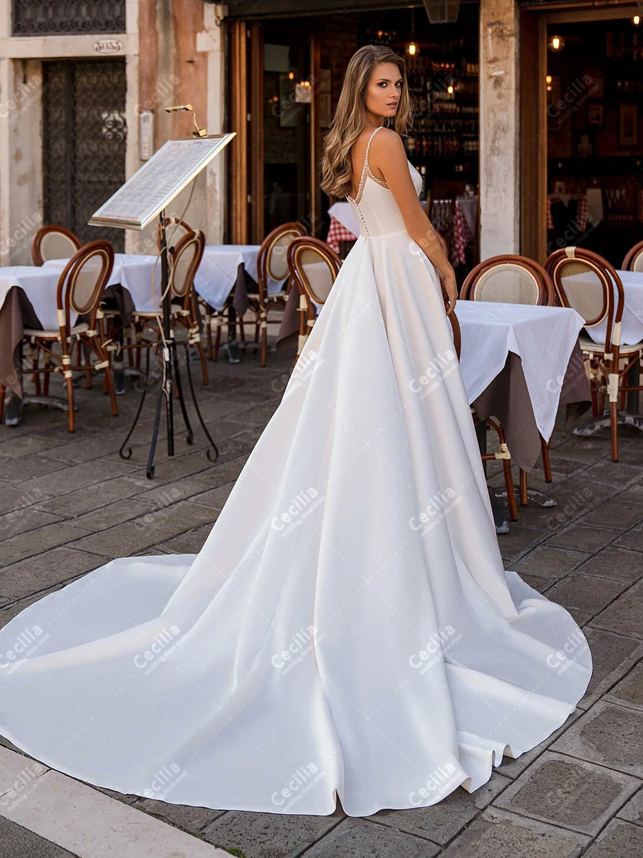 Vestidos de casamento encantadores uma linha de cetim vestidos de noiva rendas apliques sexy alta fenda robes graciosos vestidos de novia personalizado
