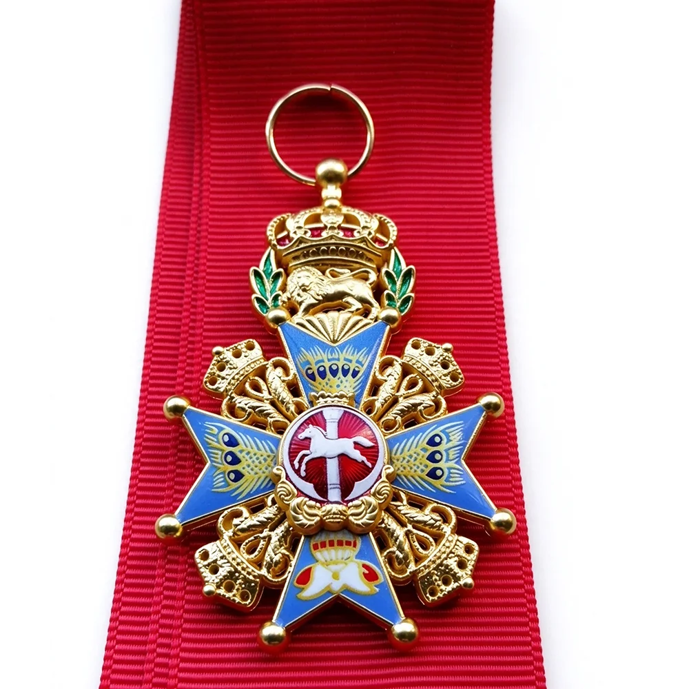 1PC Grand Cross Order Henry The Lion Medal Badge Brunswick with Red Sash Decoration Collection Crafts Gifts