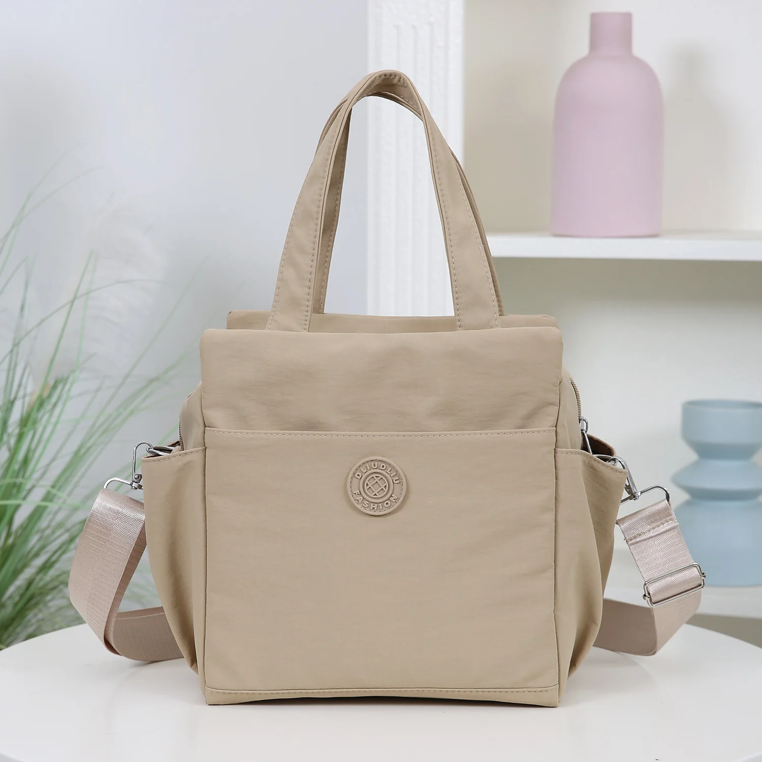 Neuer Stil, große Kapazität, Handtasche, Lunchbag, die über die Schulter getragen werden kann, Aufbewahrungstasche für Lunchboxen, zum Mitnehmen von Lebensmitteln zur Arbeit. – Detail 5