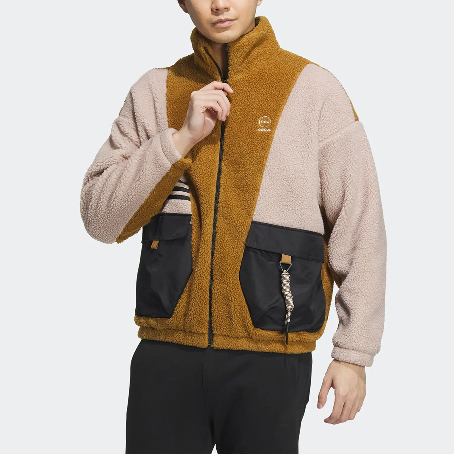 

Официальная оригинальная зимняя спортивная куртка унисекс на флисовой подкладке Adidas NEO IK3433