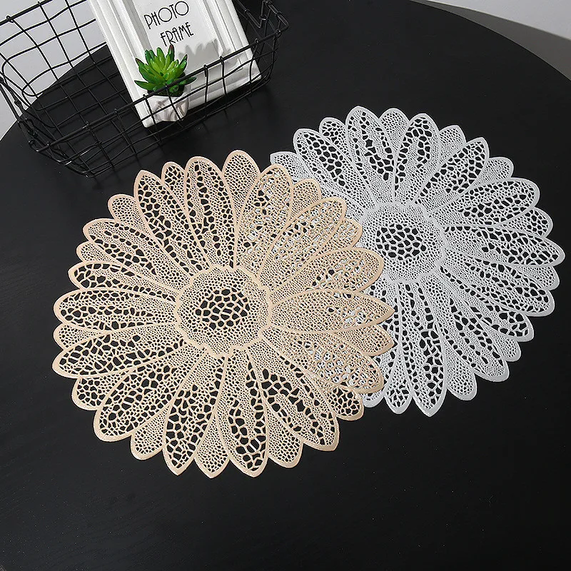 

1Pc 38x38cm Gold Silver Sunflower Dinner Table Mat PVC Hollow Non-slip Placemat Insulation Pad Wedding Party Decoration