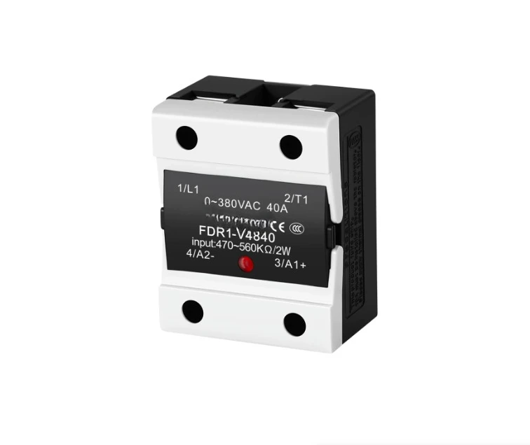 Single-phase solid state voltage regulator, potentiometer regulation