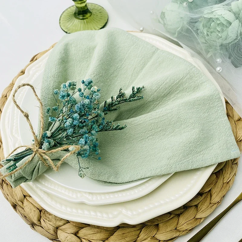 

12pcs Dinner Cloth Napkins Light Green 40X40cm Washable Napkins with Hemmed Edges for Wedding Decoration Birthday Family Parties