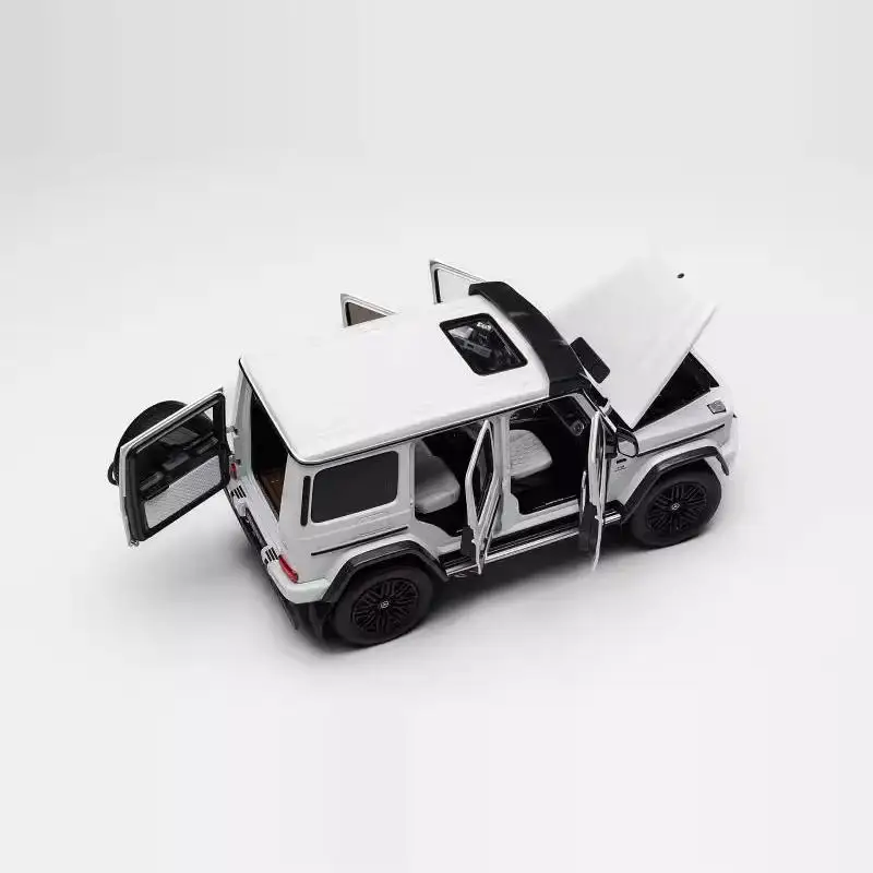 재고 있음: 1:18 G63 AMG 대형 4x4 완전 개방형 다이캐스트 합금 자동차 모델, 소년 방 장식, 성인 수집용 장식품.