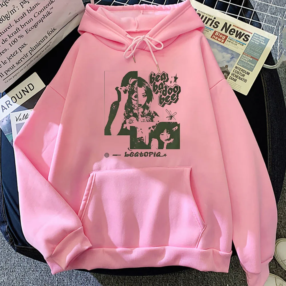 นักร้อง Beabadoobee ใหม่ Hoodie มังงะกราฟิกพิมพ์เสื้อกันหนาวหวาน Y2k ยอดนิยมเสื้อผ้า Roupas Femininas Unisex Pullovers