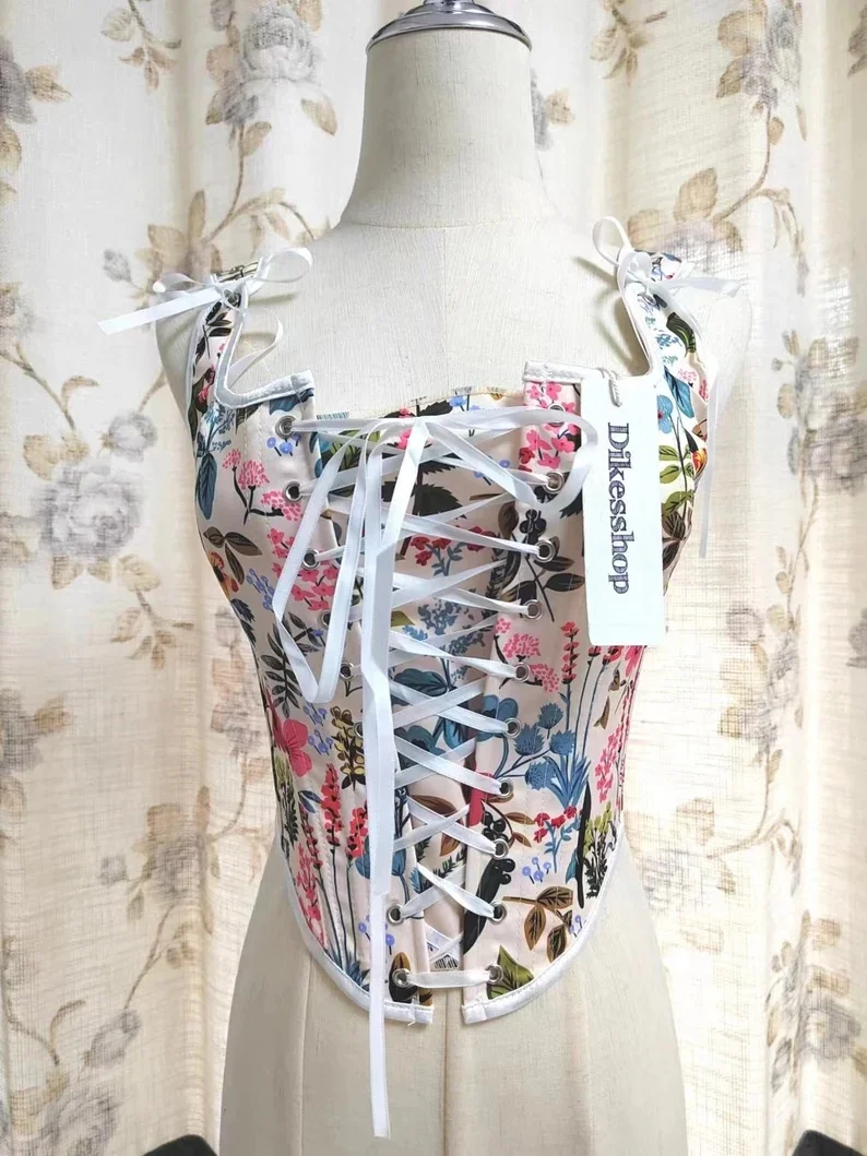 

Vintage Y2K Corset Tops E Girl Floral Crop Tops Y2K Clothing 90s 00s Outfits Lace Up Retro Corset Tank Y2K Cropped Bustier Tops