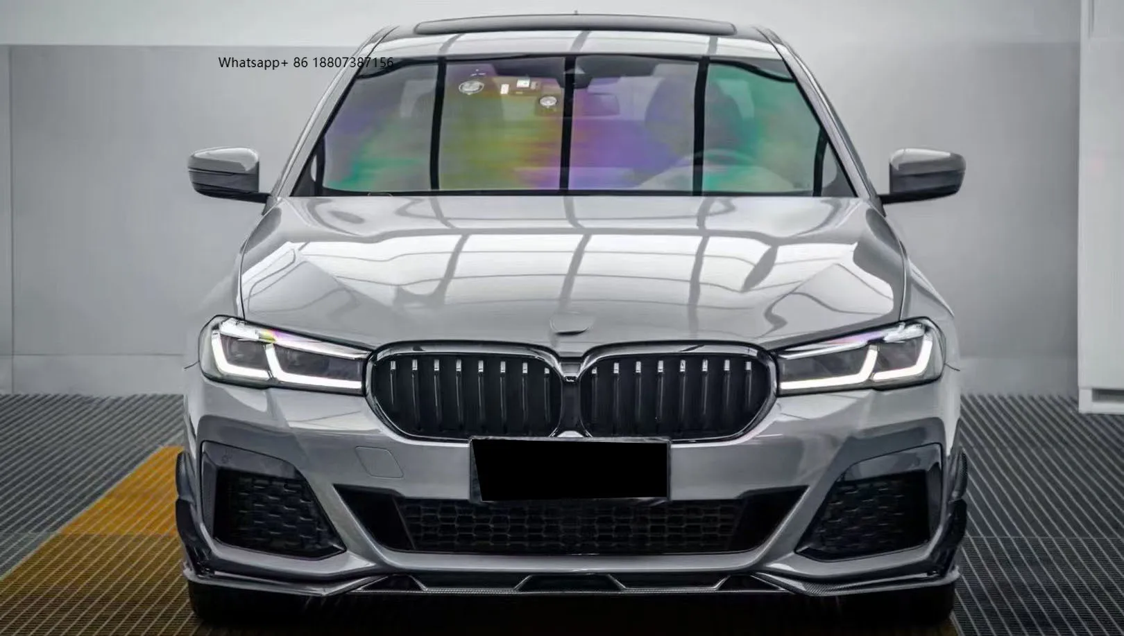 

New 2021 for 5 Series G30 G38 Front Lip Dry Carbon Fiber Bumper with Exhaust Bolt-On