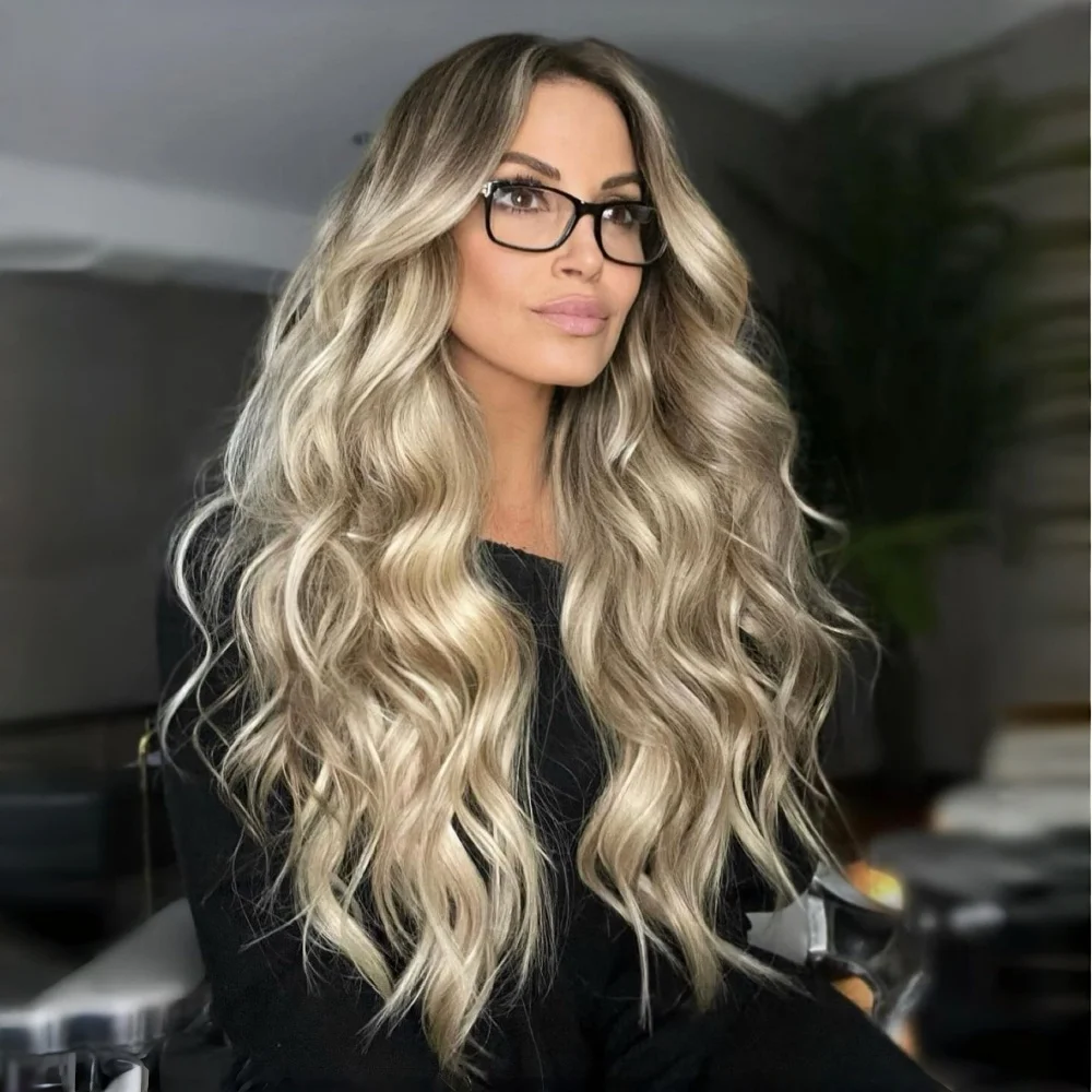 

Синтетические парики с эффектом омбре и мелированием, цвет пепельный блонд, с кружевной передней частью, для белых женщин, предварительно прорезанные, с эффектом волнистых волос, термостойкие, для повседневного использования.