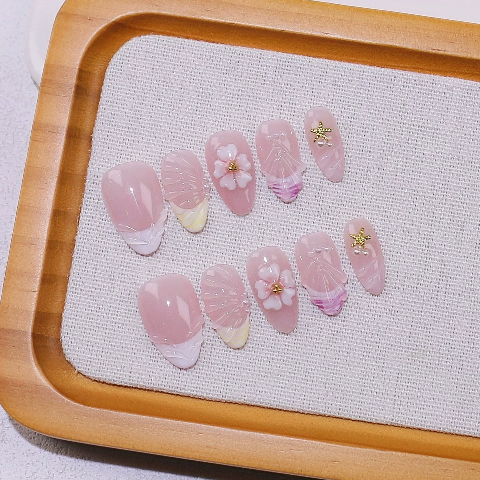 10Pcs 3D Flower Almond Handmade Press On Nails Cat Eye Fake Nails Wearable Stick-on Nails False Nail Uñas Накладные Ногти 네일팁_voghion.com