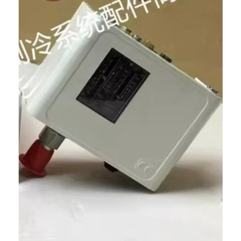 

Датчик давления KP1/KP2/KP5/KP6/KP36/KP35 060-1133 060-1108 1 шт.