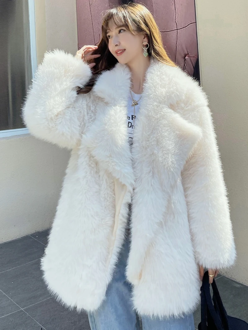 autumn/winter new fur women's new model coat,fur thickened suit with a lapel collar,medium length loose jacket 2024