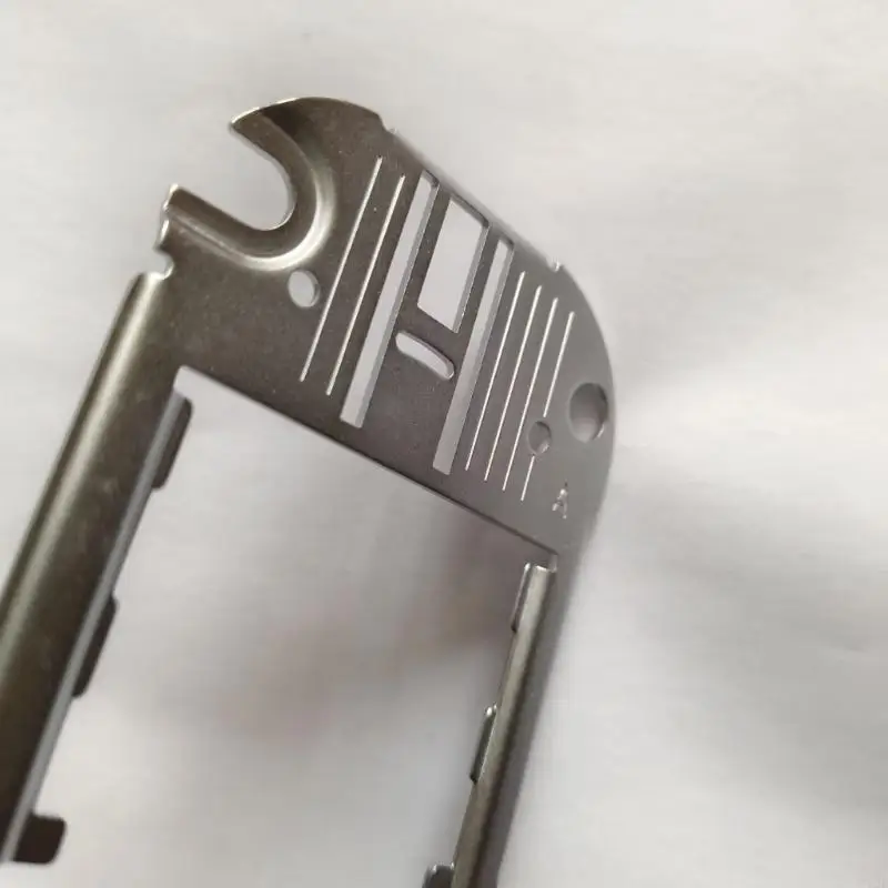 F92F كفاءة آلة الخياطة لوحة الإبرة إبرة أداة الخياطة متعددة الوظائف ملحقات الخياطة ل 2818 4205 4206 4210 4212 4220