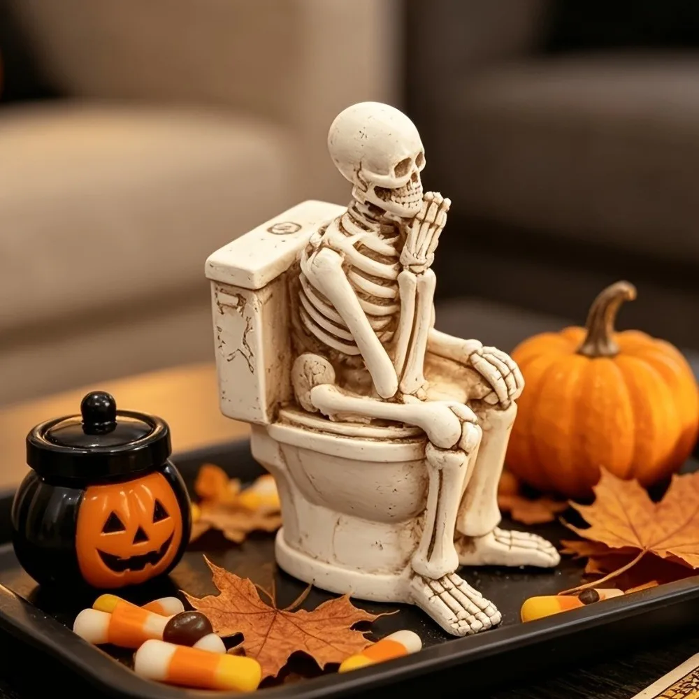 Vintage Skeleton on Toilet Figurine Resin Spooky Atmosphere Halloween Skeleton Statue Gothic Fade-Proof
