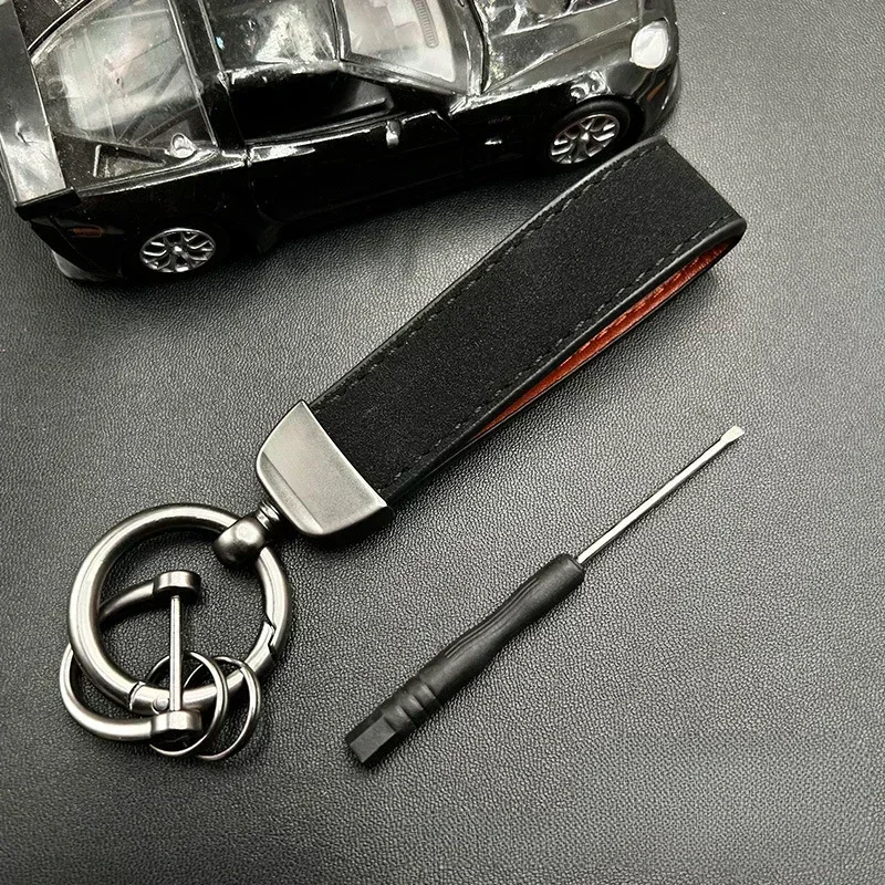 Nazwa własna Logo Skórzany brelok do kluczy samochodowych Moto Spersonalizowany dla mężczyzn i kobiet Brelok do kluczy Kreatywne proste breloki do kluczy Prezent — zdjęcie 4