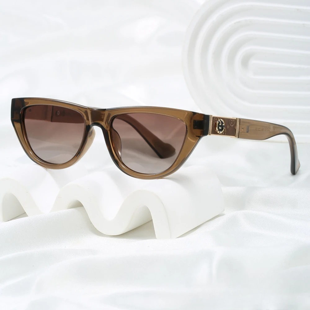 

2025 Hot Sale Women's Cat Eye Sunglasses - Retro Small Frame Concave Shape Polarized UV400 Trendy Personality Street Style