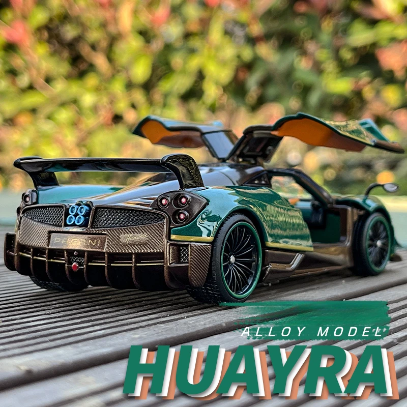 JKM Diecast 1/32 Pagani Huyra Alloy Car Model with Sound and Light Children Metal Toy Vehicle Car Toy Gift Collective Voiture