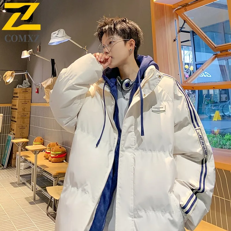 COMXZ 2025 الرجال وسادة مبطنة يندبروف الباردة والدليل على تحذير في الهواء الطلق الثلوج التزلج الشتاء سترة العصرية الشارع الشهير القطن وسادات مبطنة