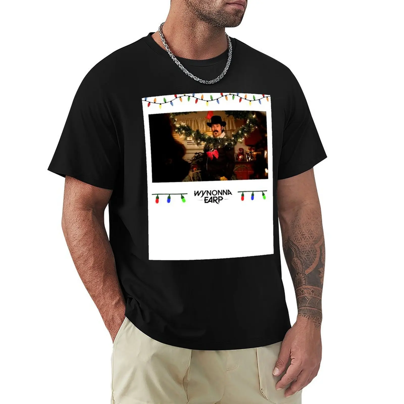 Wynonna Earp Christmas - Doc Holliday T-Shirt Halloween Casual T-Shirt