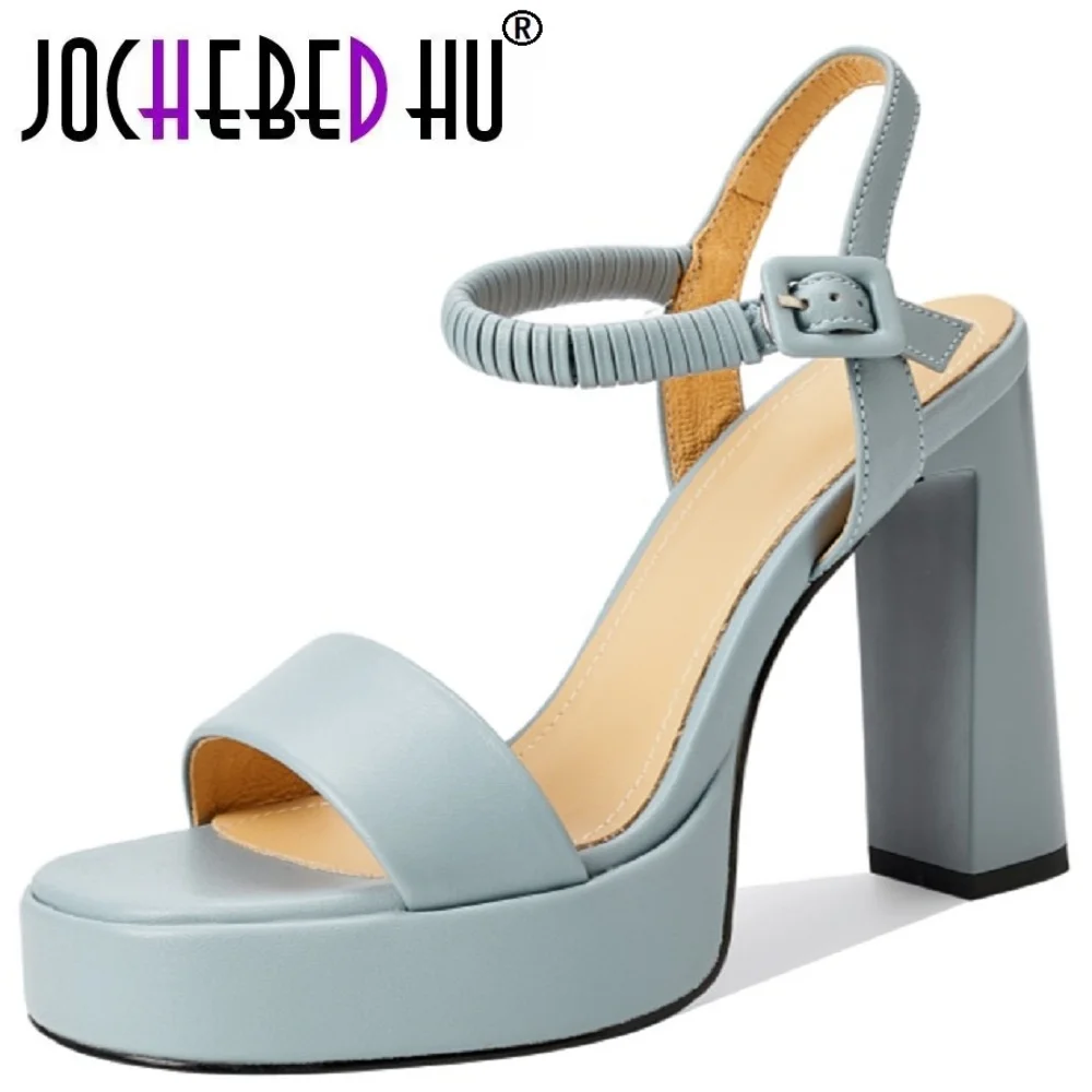 

【JOCHEBED HU】Women's Handmade Genuine Leather buckle-style single product modify leg shape catwalk T-stage banquet high-heeled