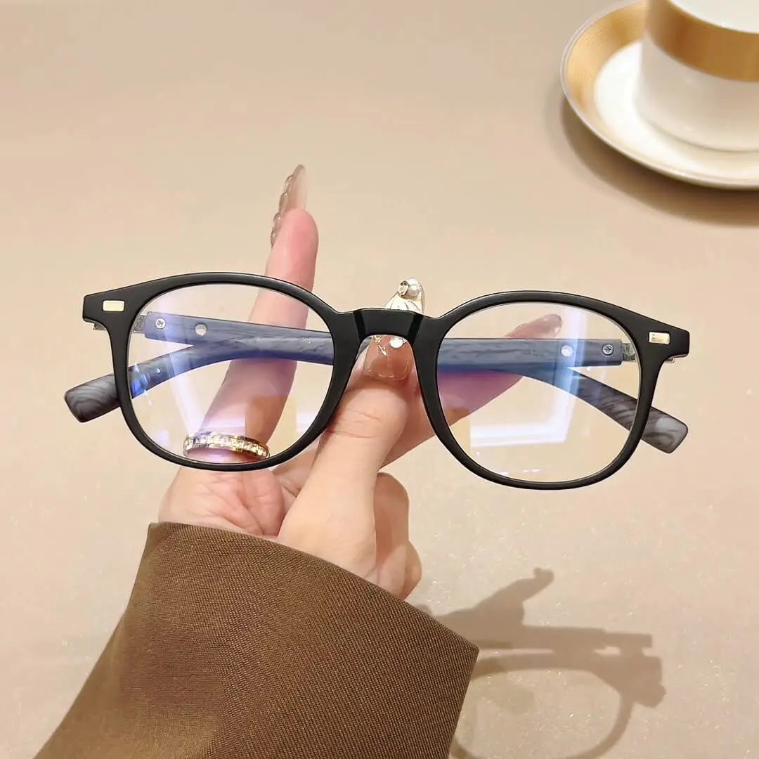 Japanese and Korean Fashion Large-Frame Square High-Definition Reading Glasses for Men and Women for Daily Newspaper Reading