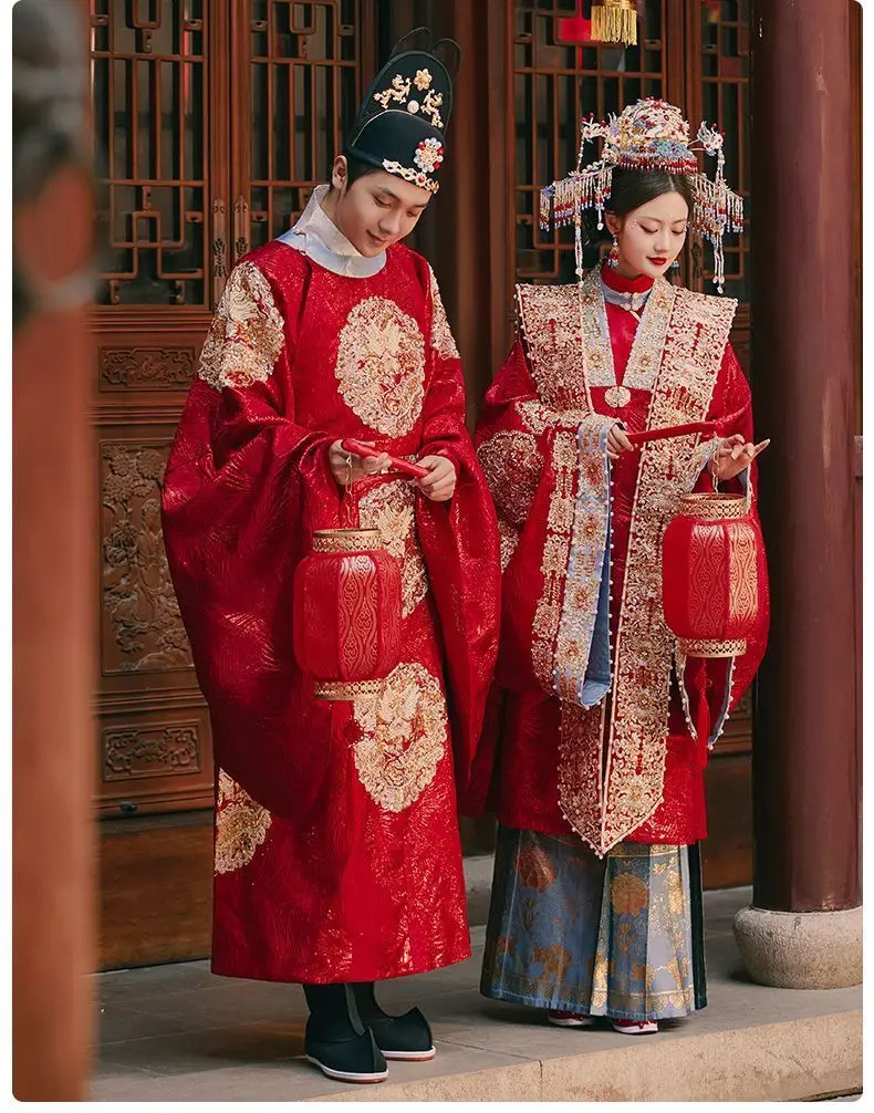 Chinesisches Hochzeits kleid Frauen & Männer altes traditionelles Hanfu rotes Phoenix Guanxia Kleid Bräutigam & Braut Brautkleid für Paare