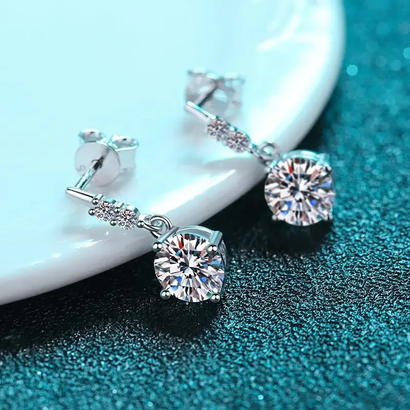 18K gold earrings plated with PT950 platinum four-prong internet celebrity style 1carat moissanite stud earrings diamond jewelry