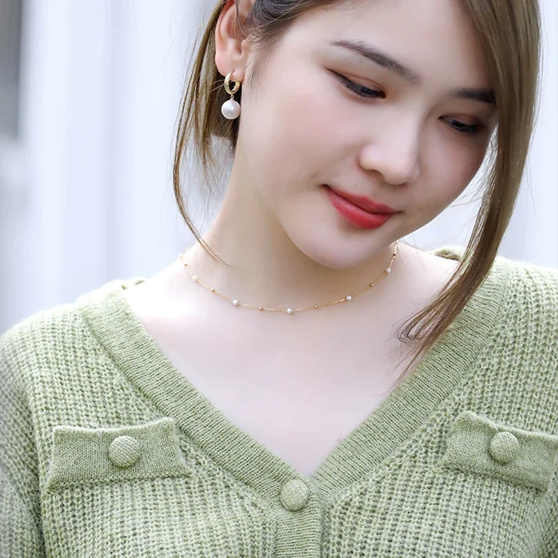 Thumbnail 4 - #75 Compare Gold Necklaces Before You Buy