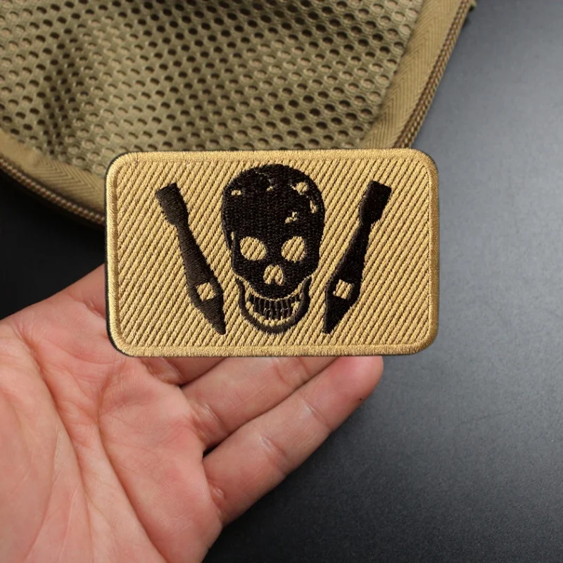 

Skull Patch Embroidery on Clothing Two Missile Tactical Morale Badge Hook Loop Military Patches Backpack Stickers Armband