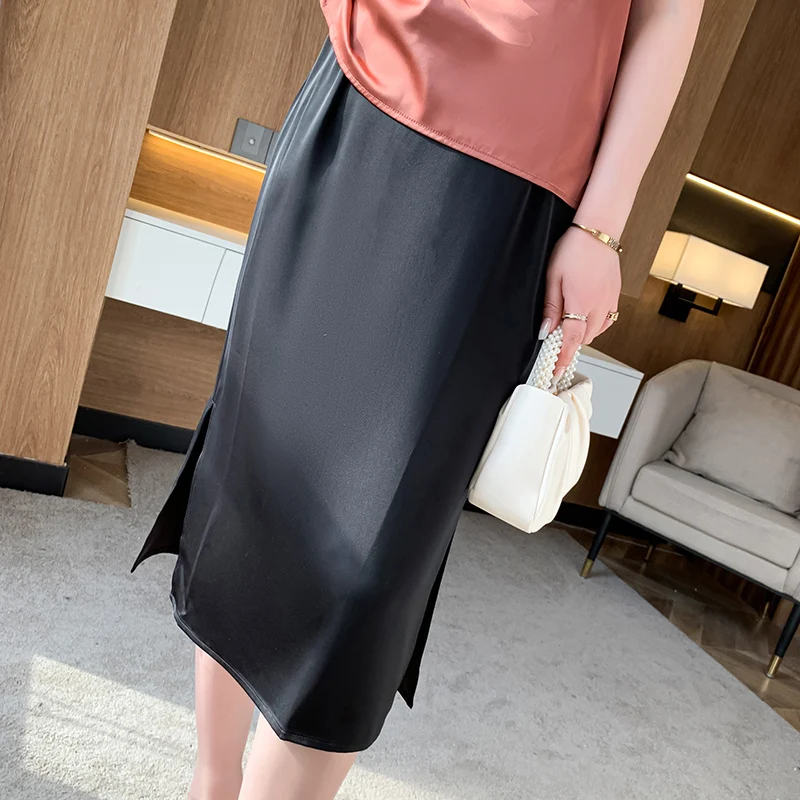Długa spódnica damska z jedwabnej satyny, wysoki stan, wyszczuplająca, elegancka, fason A, z trenem, do pracy, jednolita.