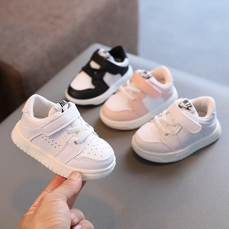 2024 Spring Autumn Winter Baby Shoes 0-3 Years Old 1 Soft Sole Infant Toddler Shoes Soft Sole Anti-Skateboard Shoes Men's an