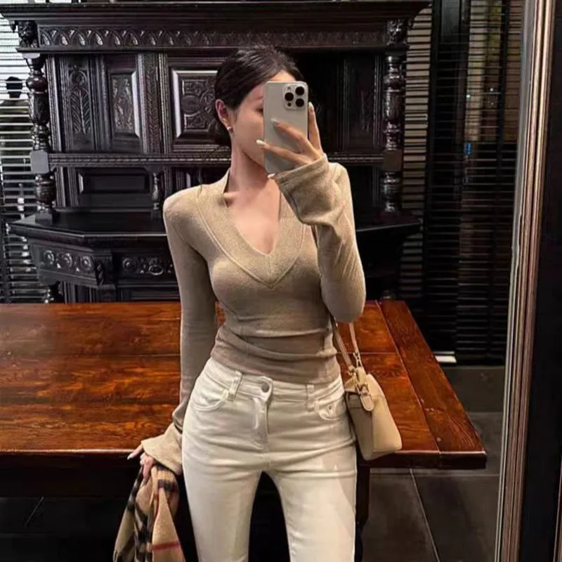 Double-sided Velvet Autumn Winter Korean Version Temperament High-end V-neck Bottoming Shirt Long-sleeved Versatile Slim Thin