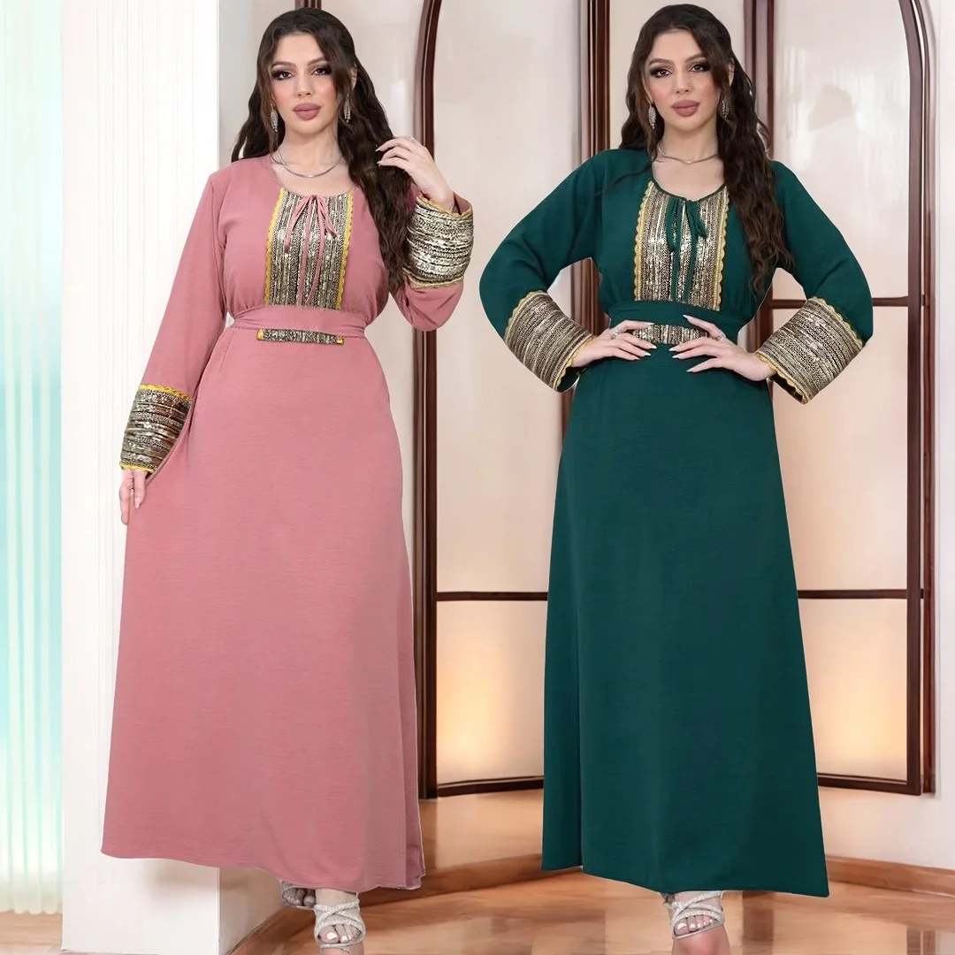 

In 2025, Muslim Women's Abayas in Saudi Arabia, Turkish-style Fashionable Evening Dresses with Sequins and Lace Trims. S-XXL