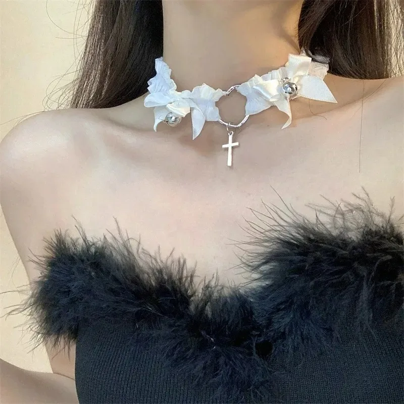 Liguero de encaje gótico con lazo en forma de corazón, ligas cruzadas de pierna de Lolita, Gargantilla elástica blanca y negra, arnés de lencería Bondage para Cosplay