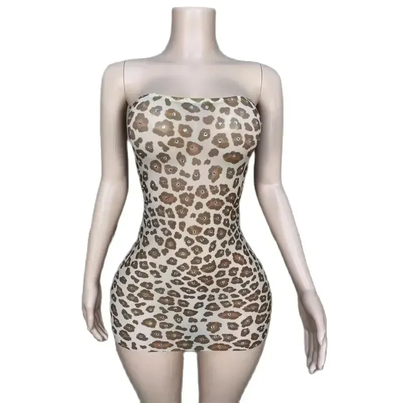 Sukienki wieczorowe na imprezy mody, sukienki mini w panterkę z błyszczącymi cyrkoniami, strój sceniczny dla kobiet, kostium dla piosenkarki na festiwal.