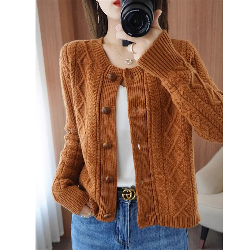 

Women's Autumn And Winter Lazy Thickened Short Sweater Jacket Knitted Twisted Outerwear Top Long Sleeves Sweater Single Breasted