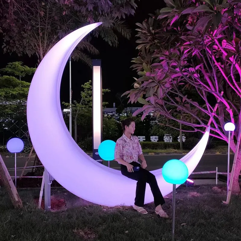 Internet celebrity luminous crescent moon lamp B & B playground scenic spot to campground beautiful swing hanging basket outdoor