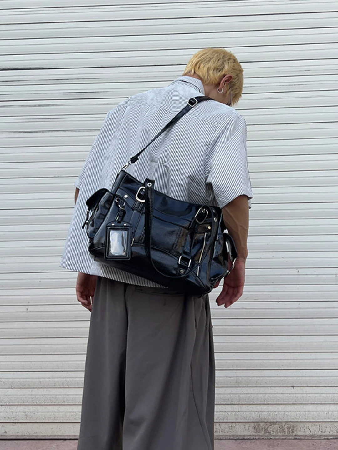 NIN Retro Single Shoulder Tote Bag Unisex Street Dark Harajuku Style Casual Crossbody Bag for Youth Pure Color PU Leather