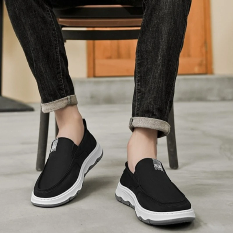 2026 Summer New  Old Beijing Cloth Running Sneakers Lazy One-Step Sports Board Shoes Breathable Flats Ice Silk Canvas Man Shoes